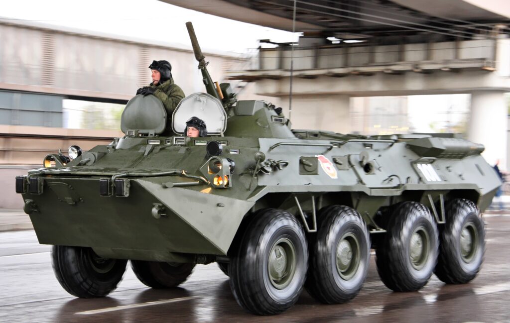 Keunggulan Kendaraan BTR-80 Armored Personnel Carrier Rusia